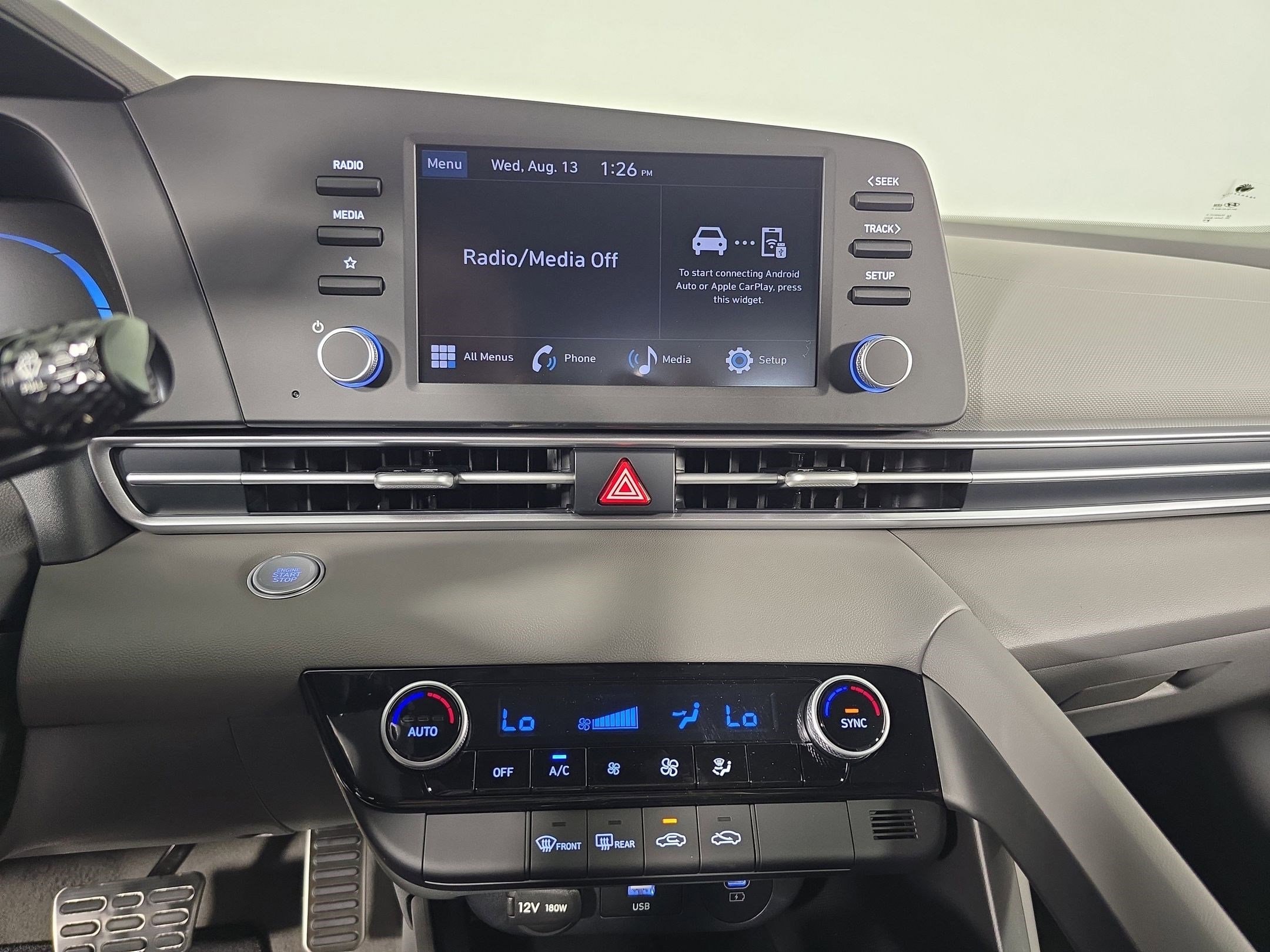 2025 Hyundai Elantra SEL - Photo 22