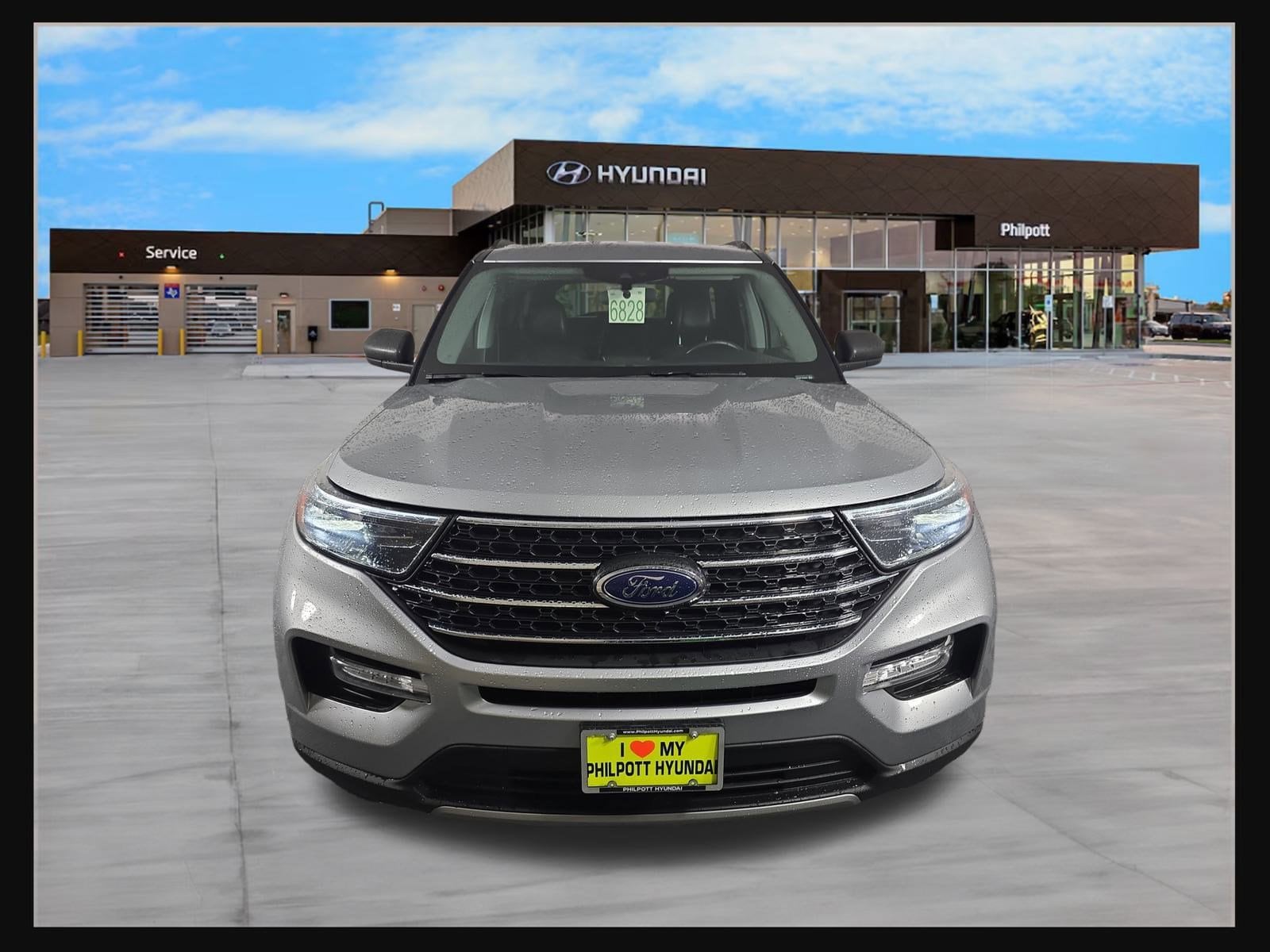 Used 2023 Ford Explorer XLT with VIN 1FMSK7DH4PGA59352 for sale in Nederland, TX