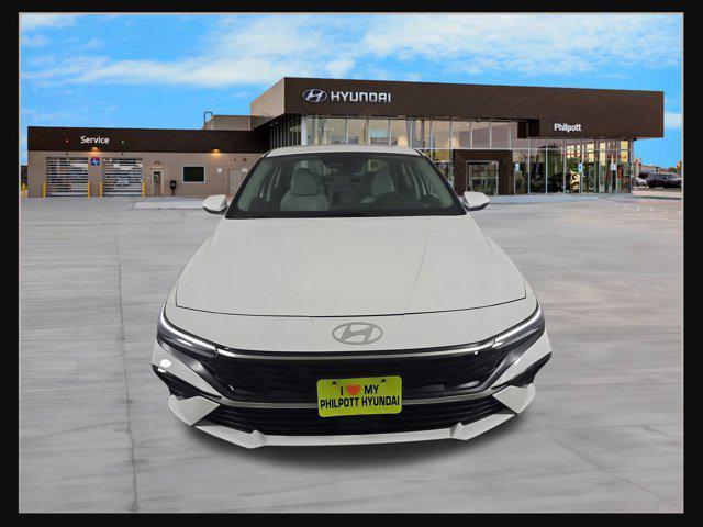2025 Hyundai Elantra Hybrid Limited photo 2