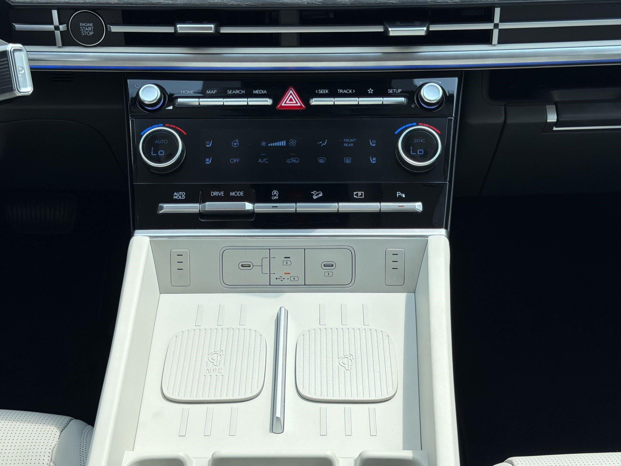 2026 Hyundai Santa Fe Calligraphy - Photo 20