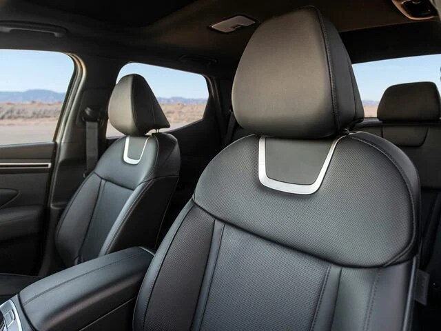 Hyundai Santa Cruz interior