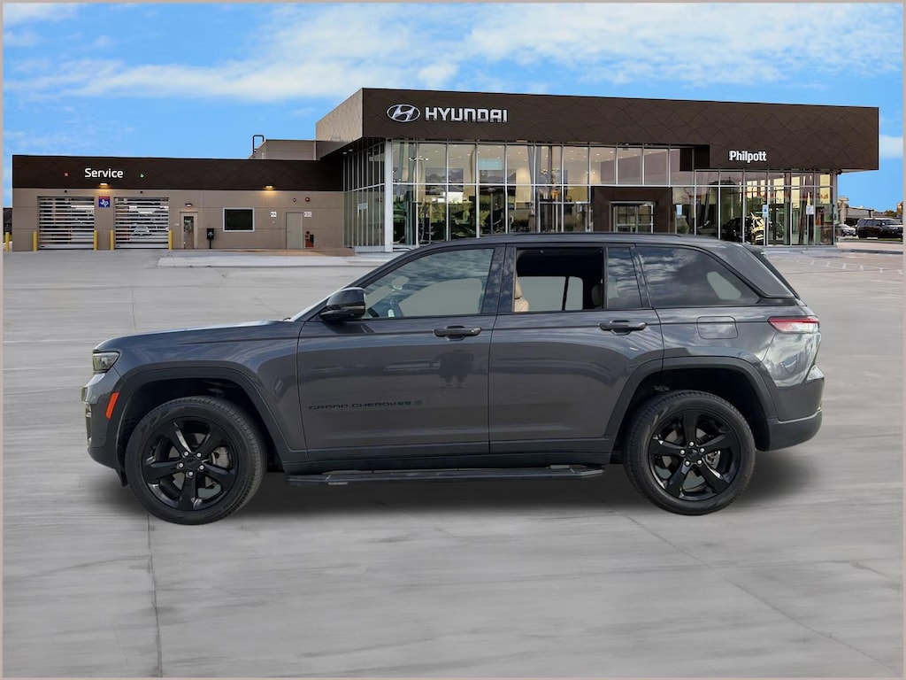 Used 2024 Jeep Grand Cherokee Limited SUV