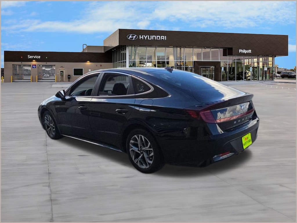 Used 2023 Hyundai Sonata SEL Sedan