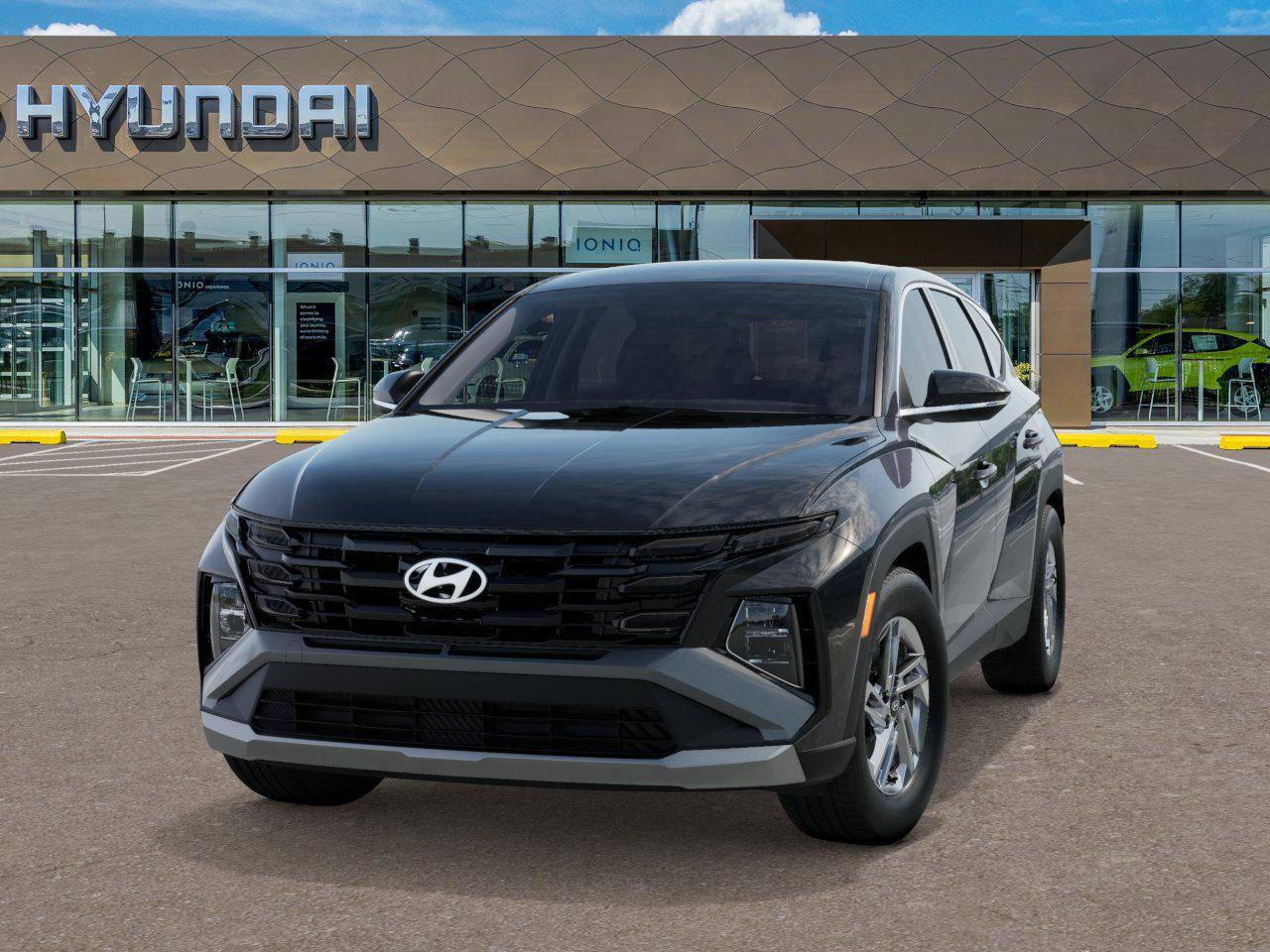 Tucson SE FWD SUV