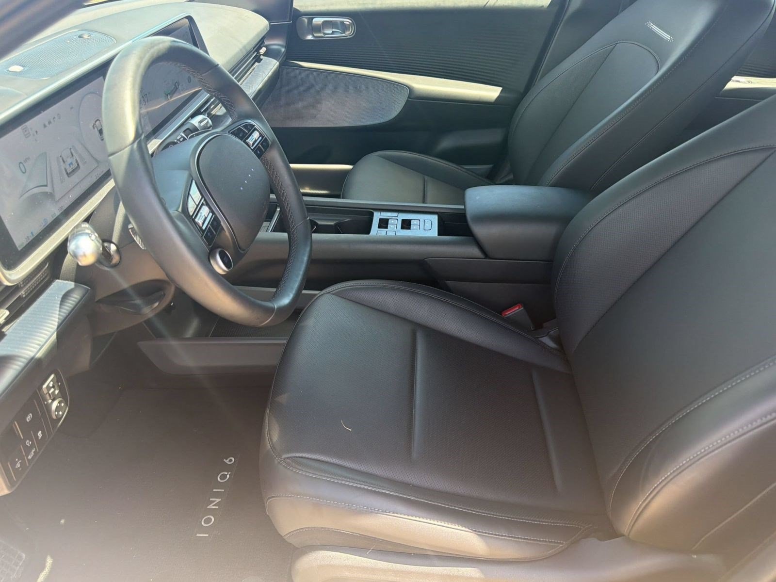 IONIQ 6 Limited Sedan