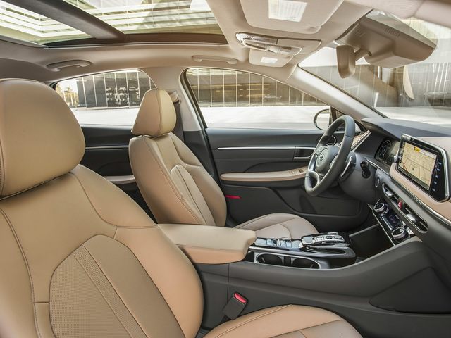 Hyundai Sonata interior