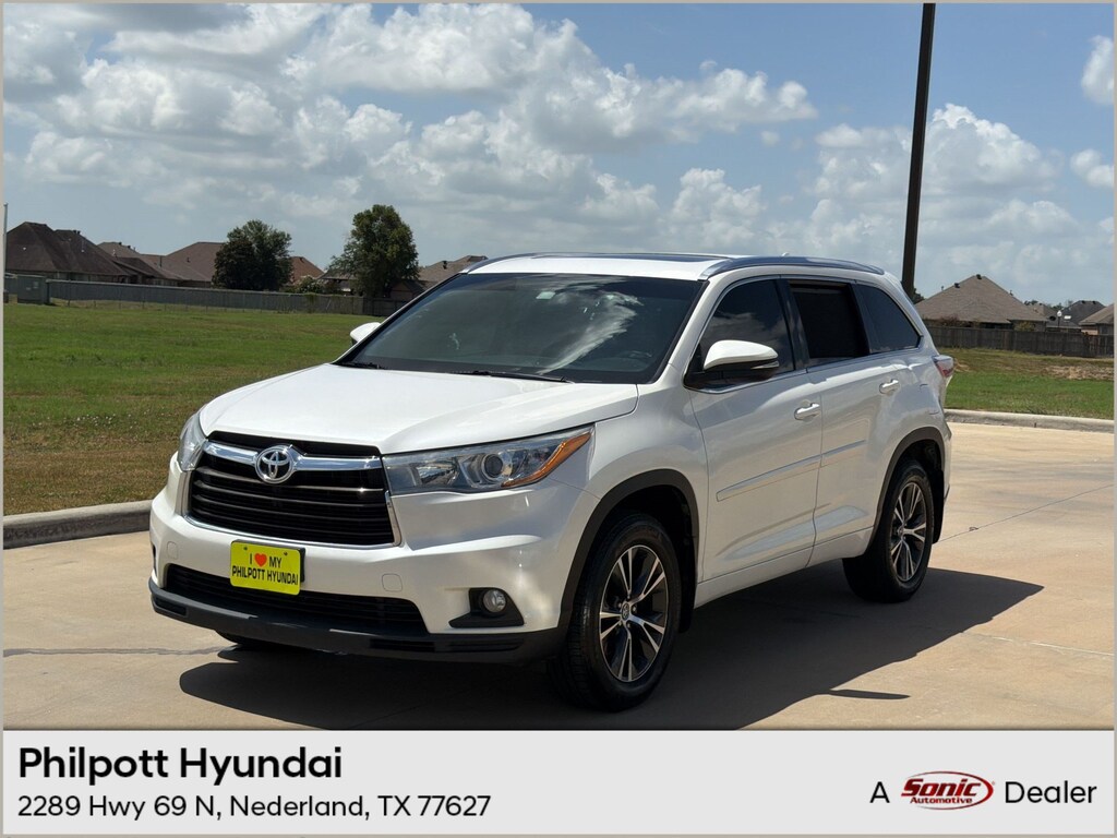Used 2016 Toyota Highlander XLE V6 SUV