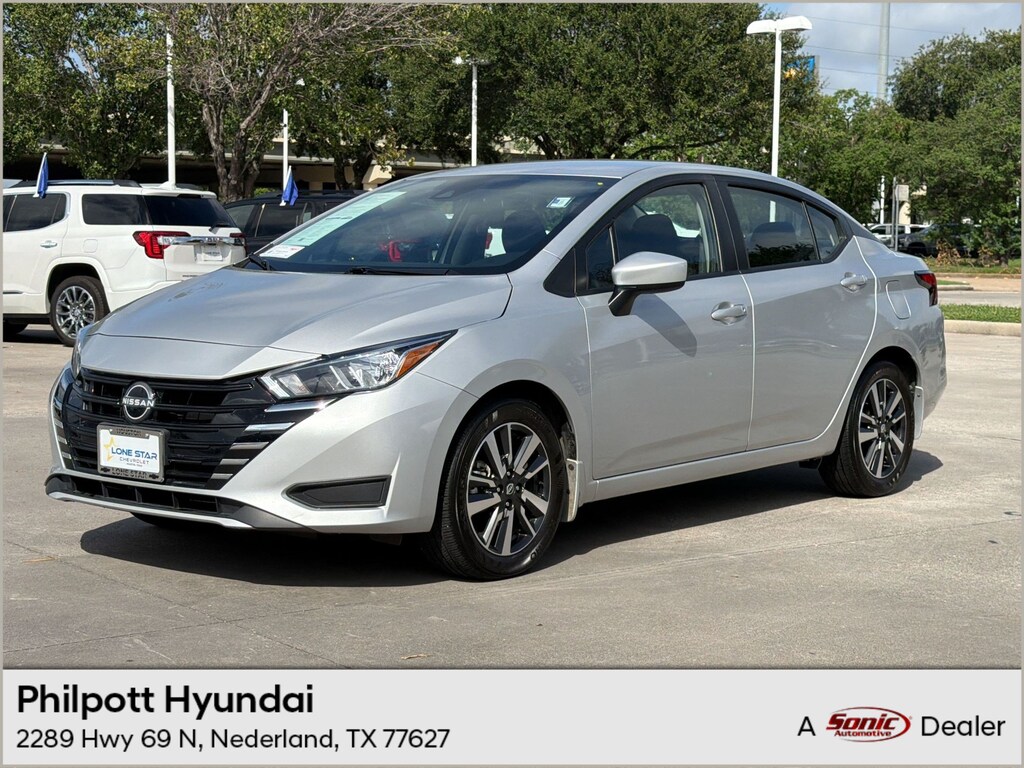 Used 2024 Nissan Versa 1.6 SV Sedan