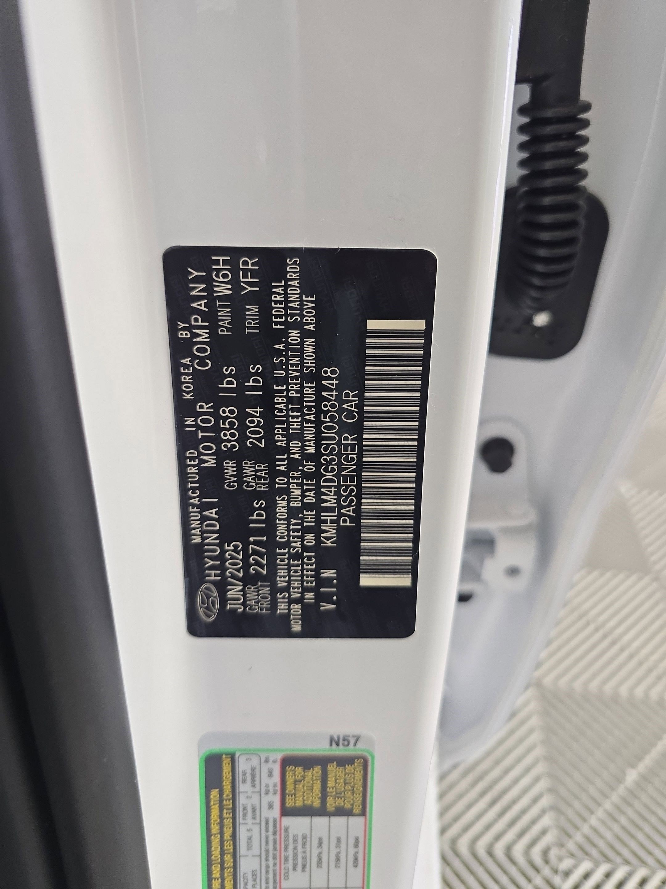 2025 Hyundai Elantra SEL - Photo 18