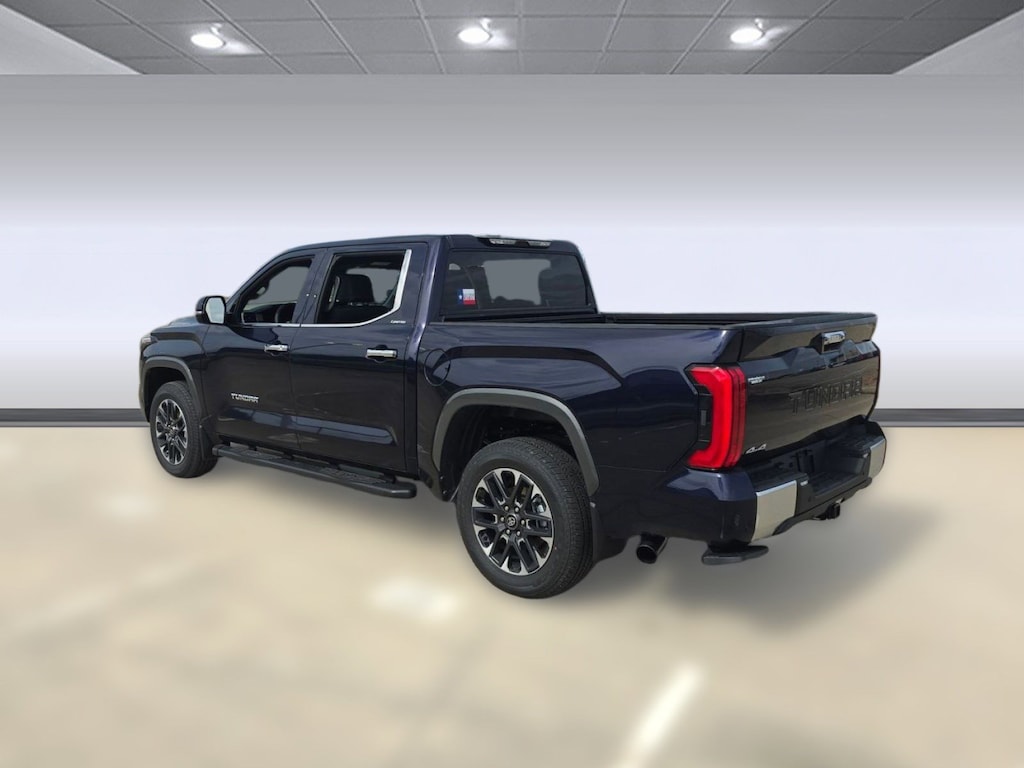 New 2026 Toyota Tundra Limited LIMITED CREWMAX 5.5