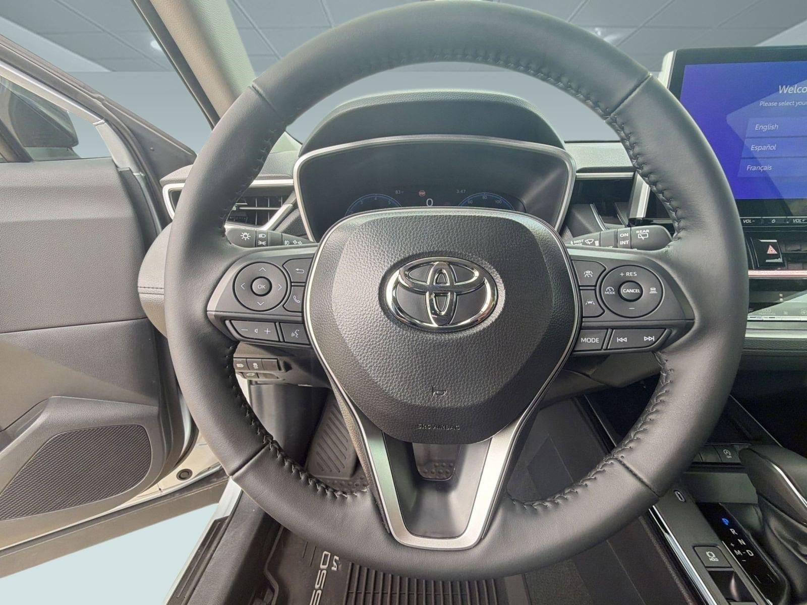 2026 Toyota Corolla Cross XLE - Photo 14
