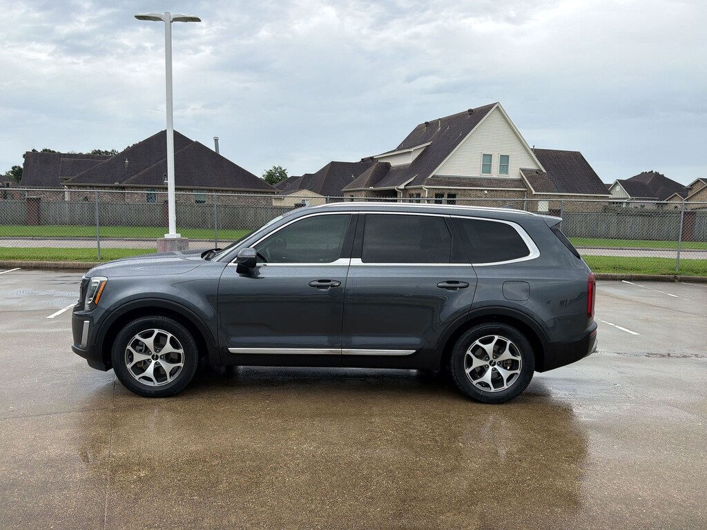 Used 2022 Kia Telluride EX SUV