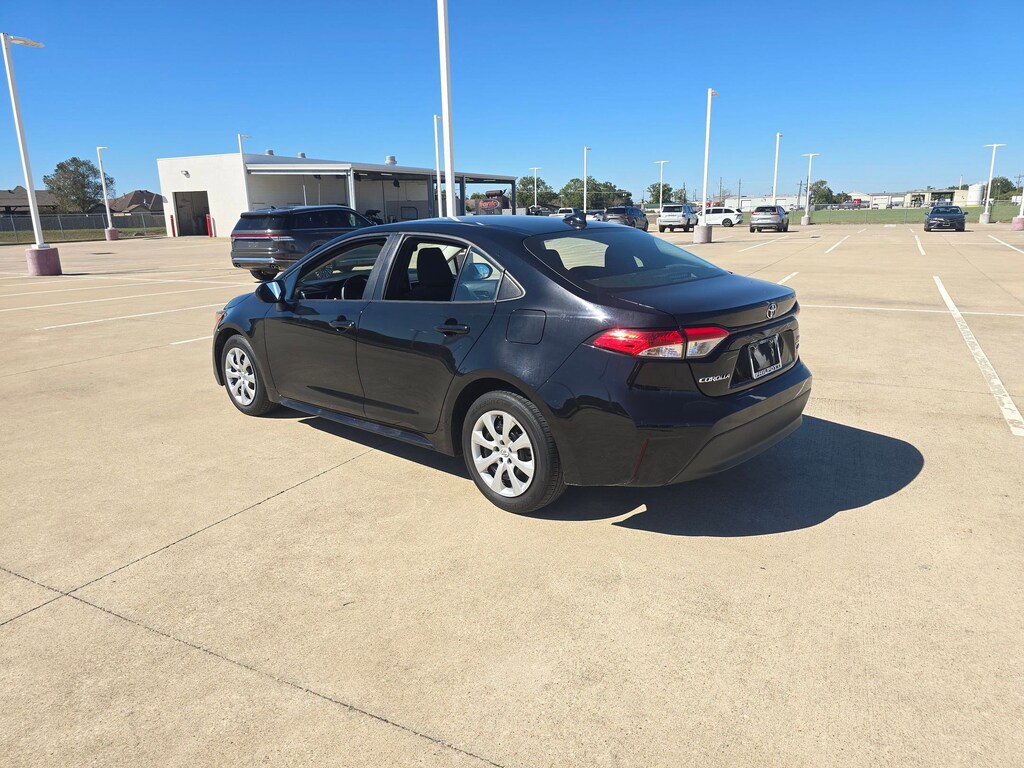 Used 2023 Toyota Corolla LE Sedan