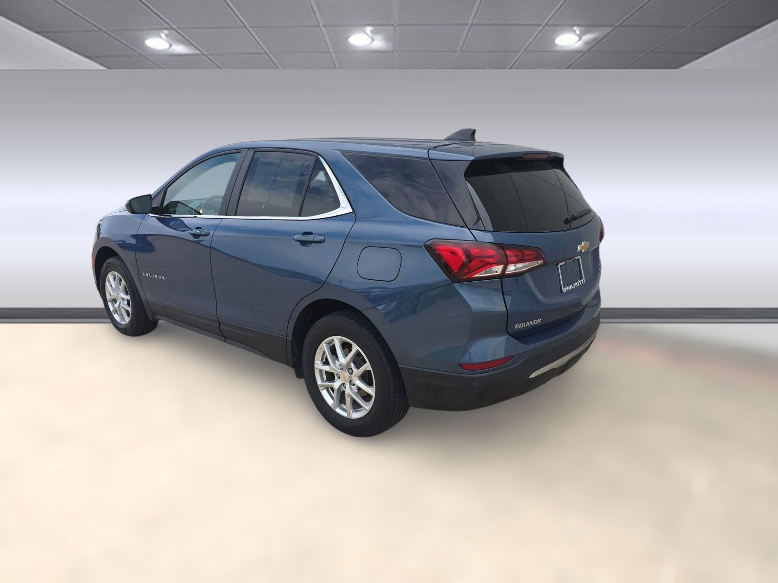 2024 Chevrolet Equinox LT photo 3