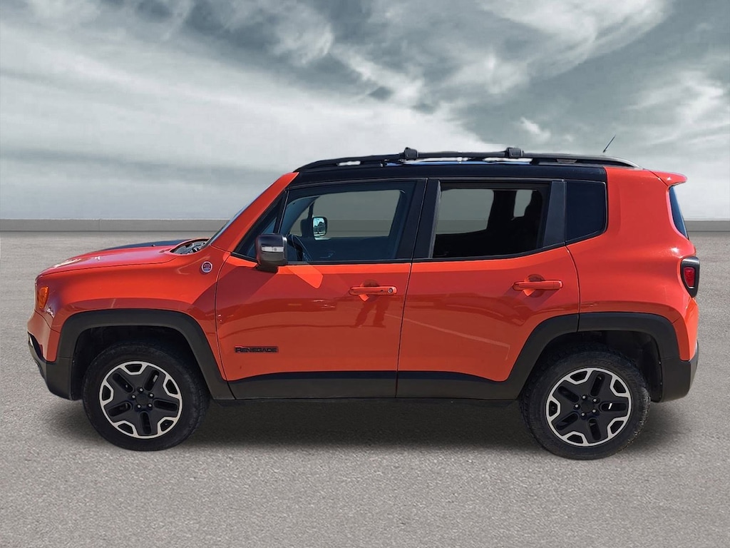 Used 2016 Jeep Renegade Trailhawk For Sale near Beaumont Philpott Pre