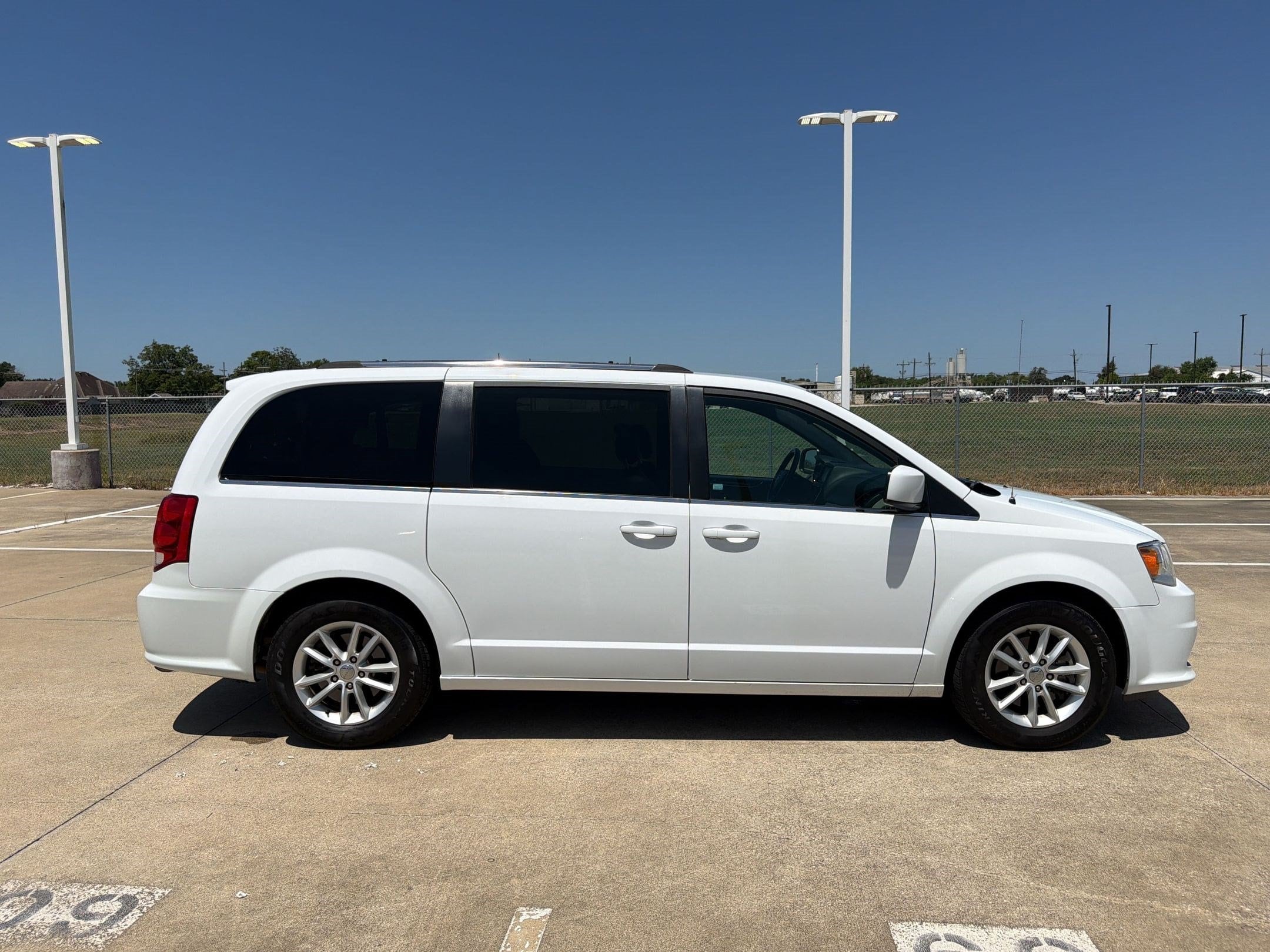 Grand Caravan SXT Van Passenger Van