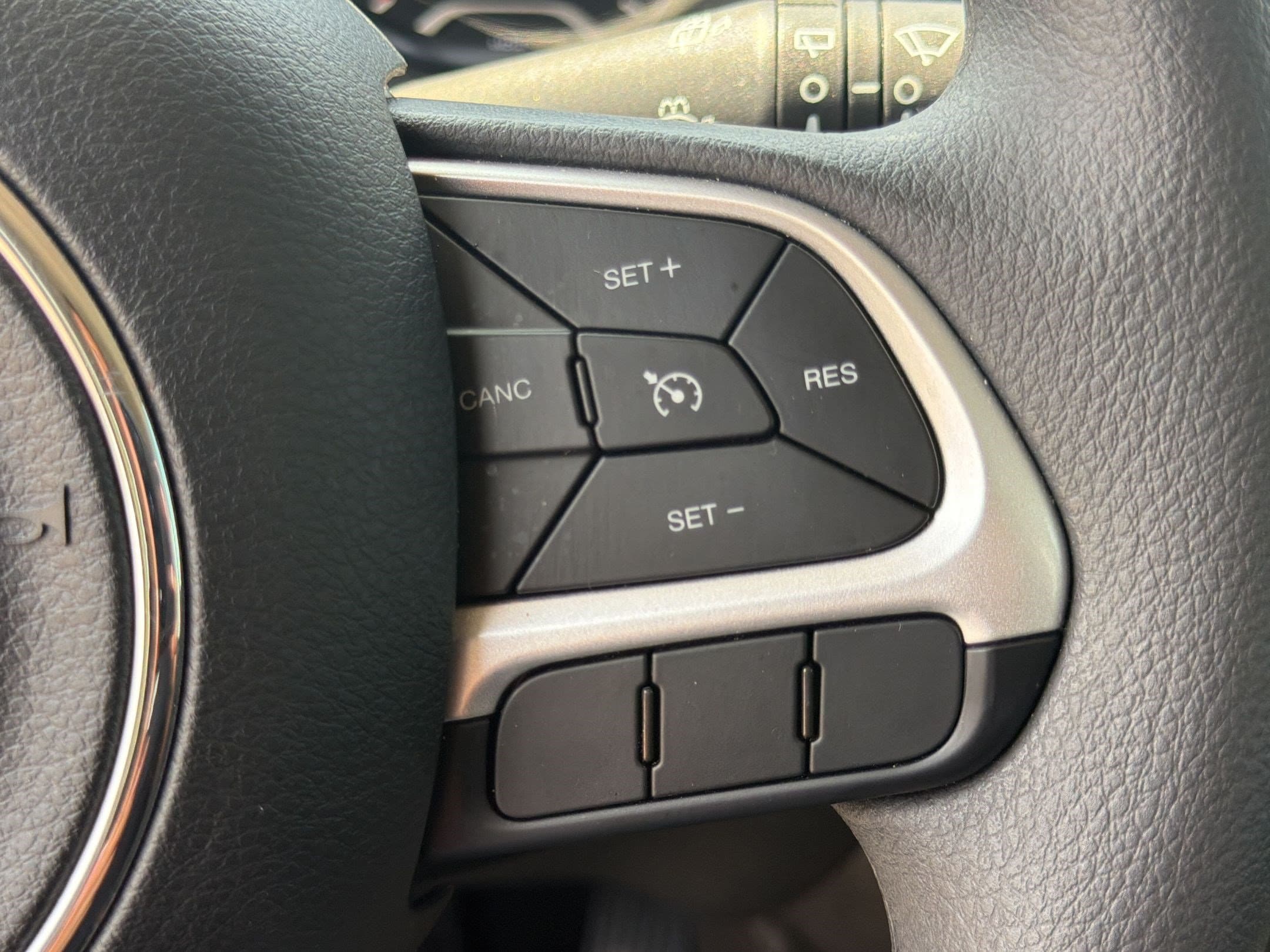 2023 Jeep Renegade Latitude - Photo 18