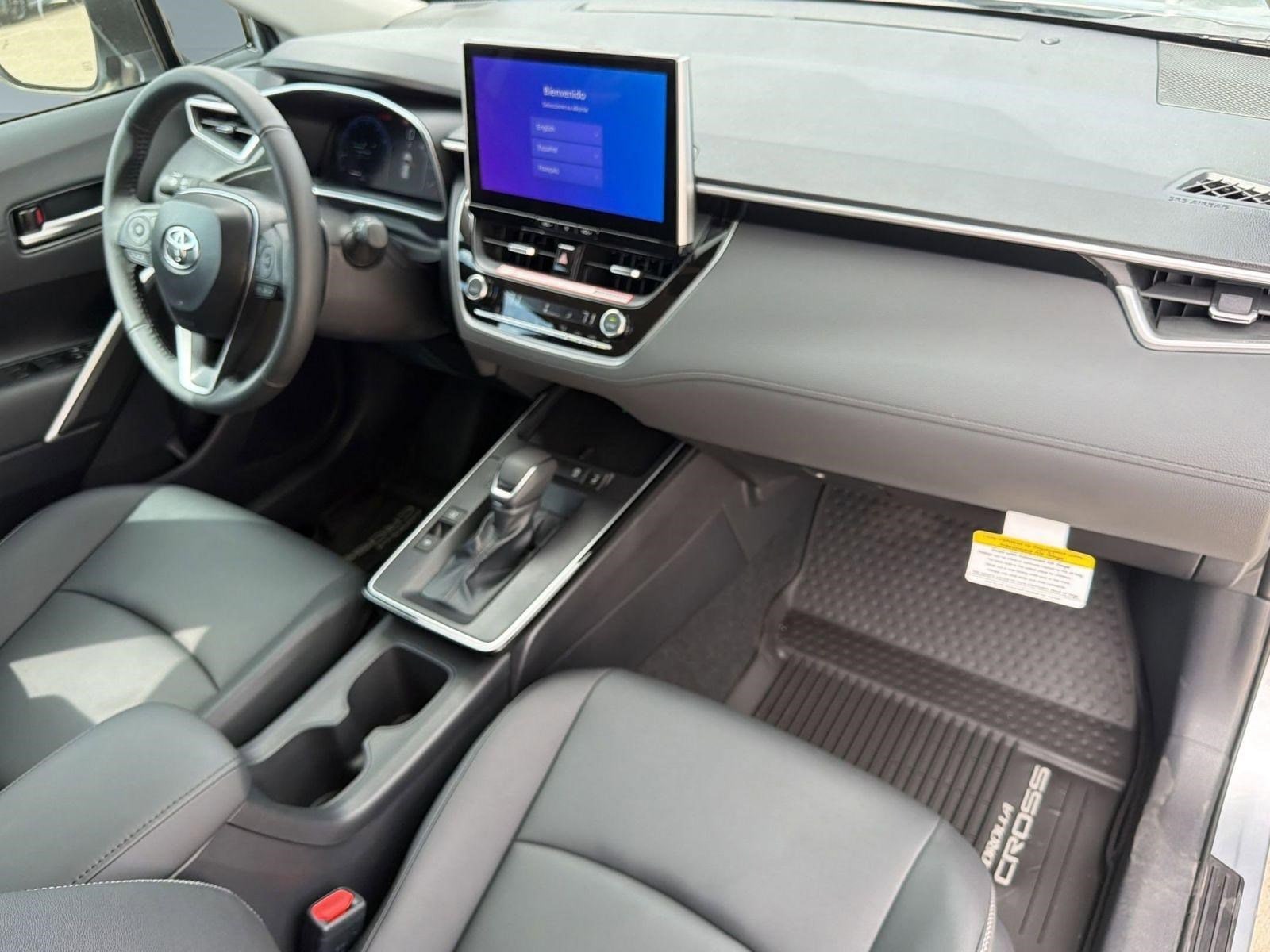 2026 Toyota Corolla Cross XLE - Photo 27