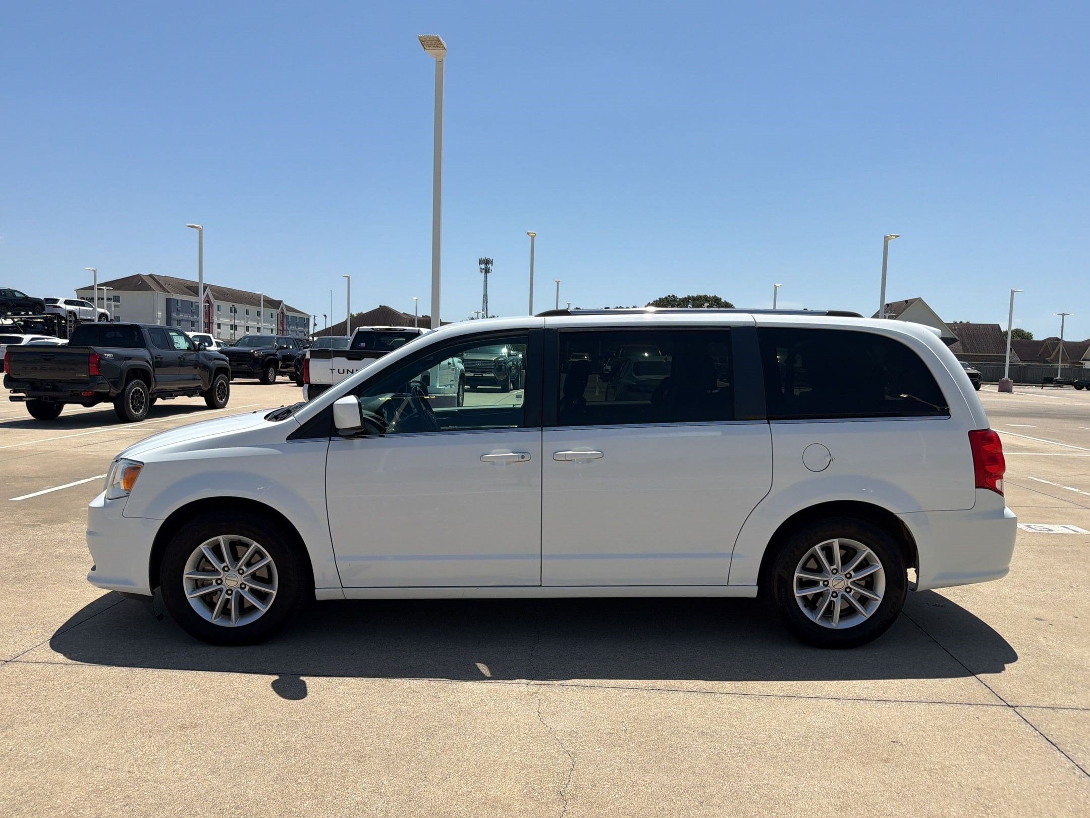 Grand Caravan SXT Van Passenger Van