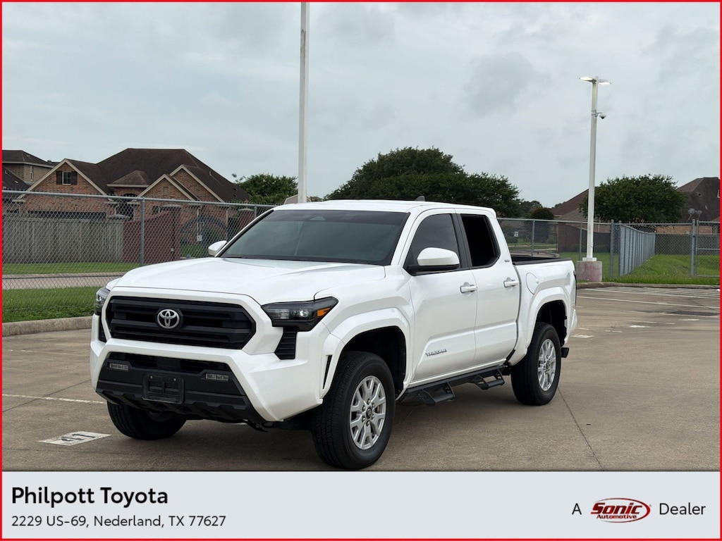 Used 2025 Toyota Tacoma SR5 Truck Double Cab