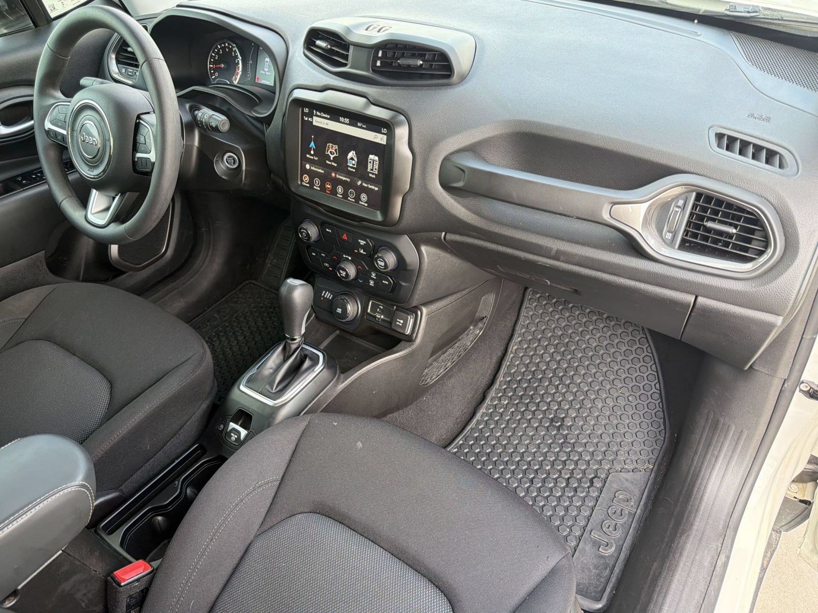 2023 Jeep Renegade Latitude - Photo 30