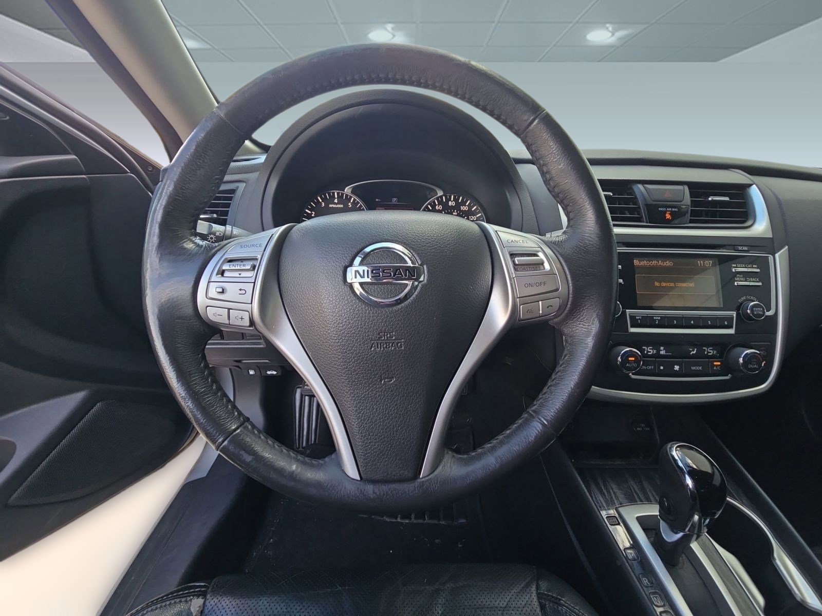 2017 Nissan Altima 2.5 SL photo 4