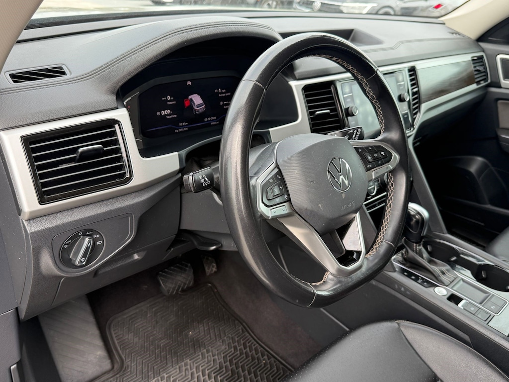 Used 2023 Volkswagen Atlas 3.6L V6 SE w/Technology SUV