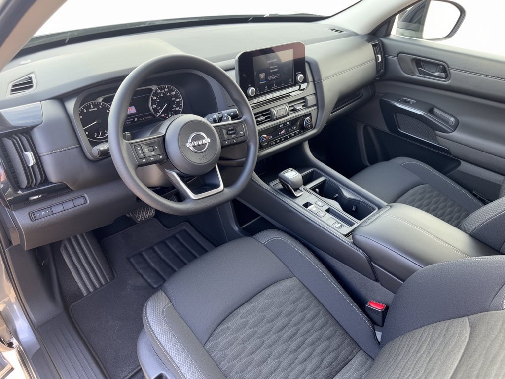 Used 2025 Nissan Pathfinder S SUV