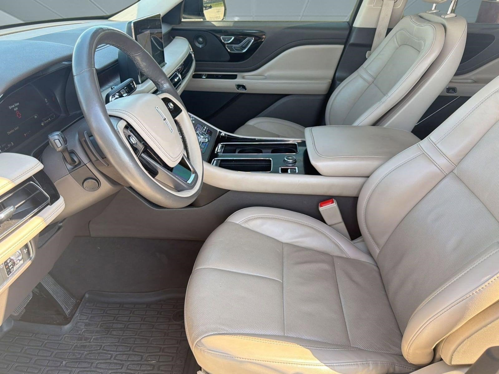 Aviator Reserve SUV