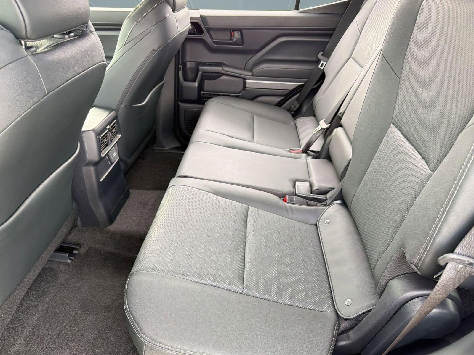 2026 Toyota 4Runner TRD Off-Road Premium - Photo 14