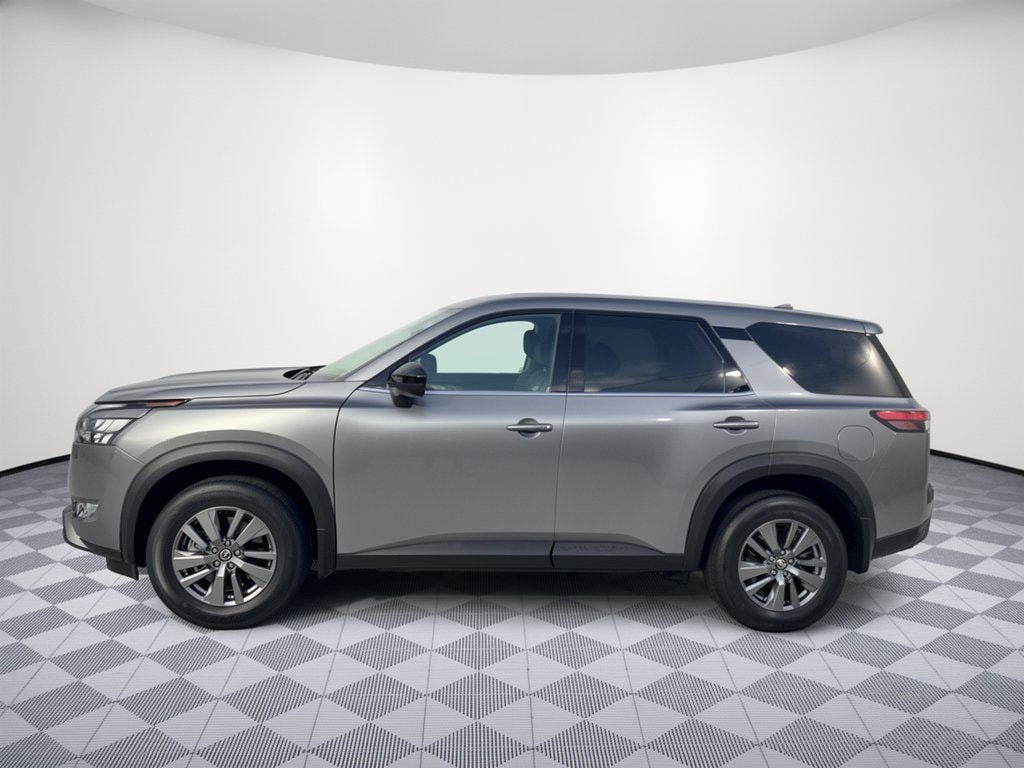 Used 2025 Nissan Pathfinder S SUV
