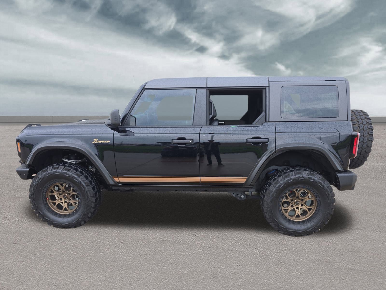 2024 Ford Bronco Wildtrak photo 4