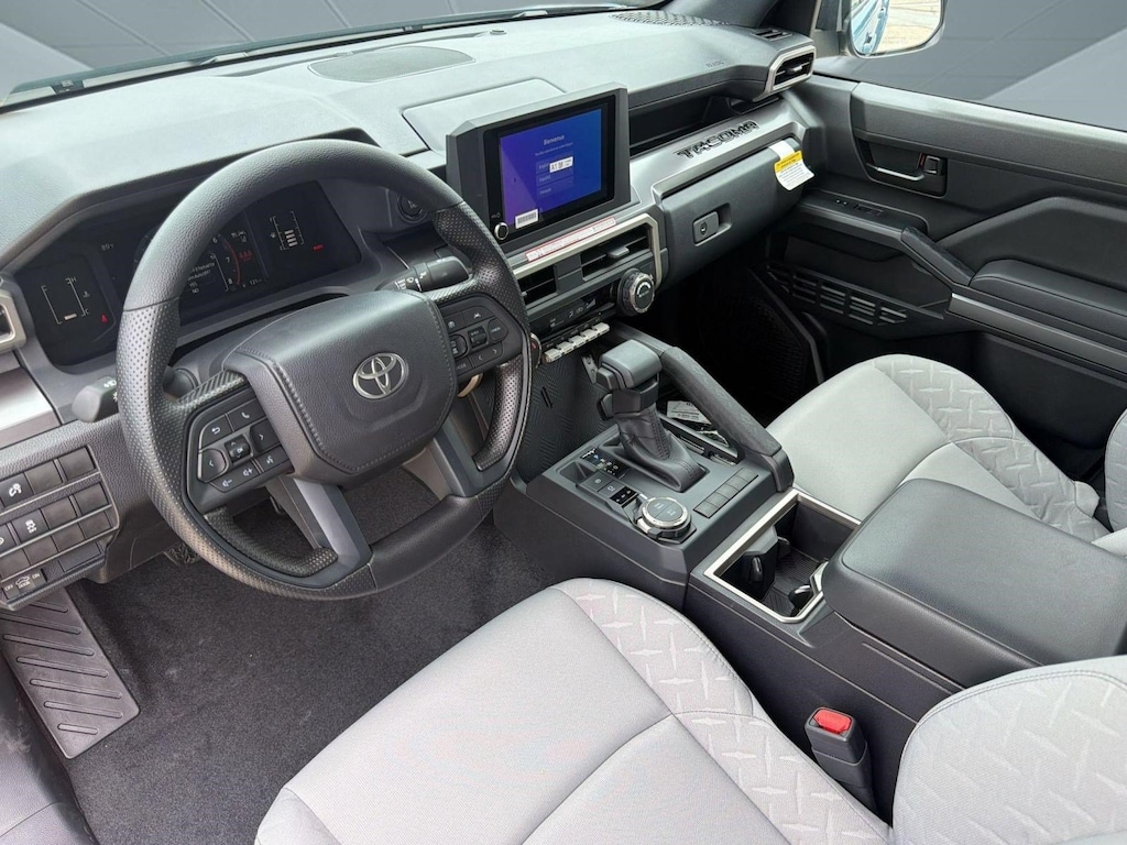 New 2026 Toyota Tacoma SR5 4X4 DOUBLE CAB