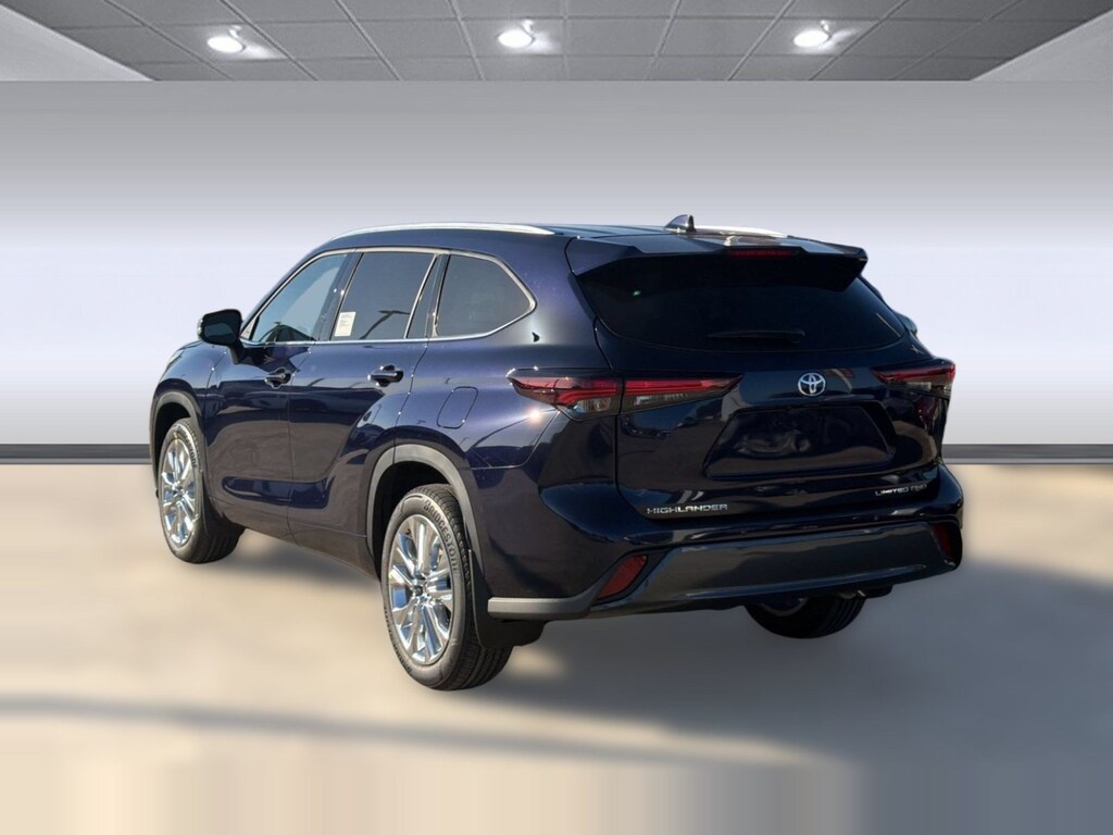 New 2026 Toyota Highlander Limited LIMITED AWD
