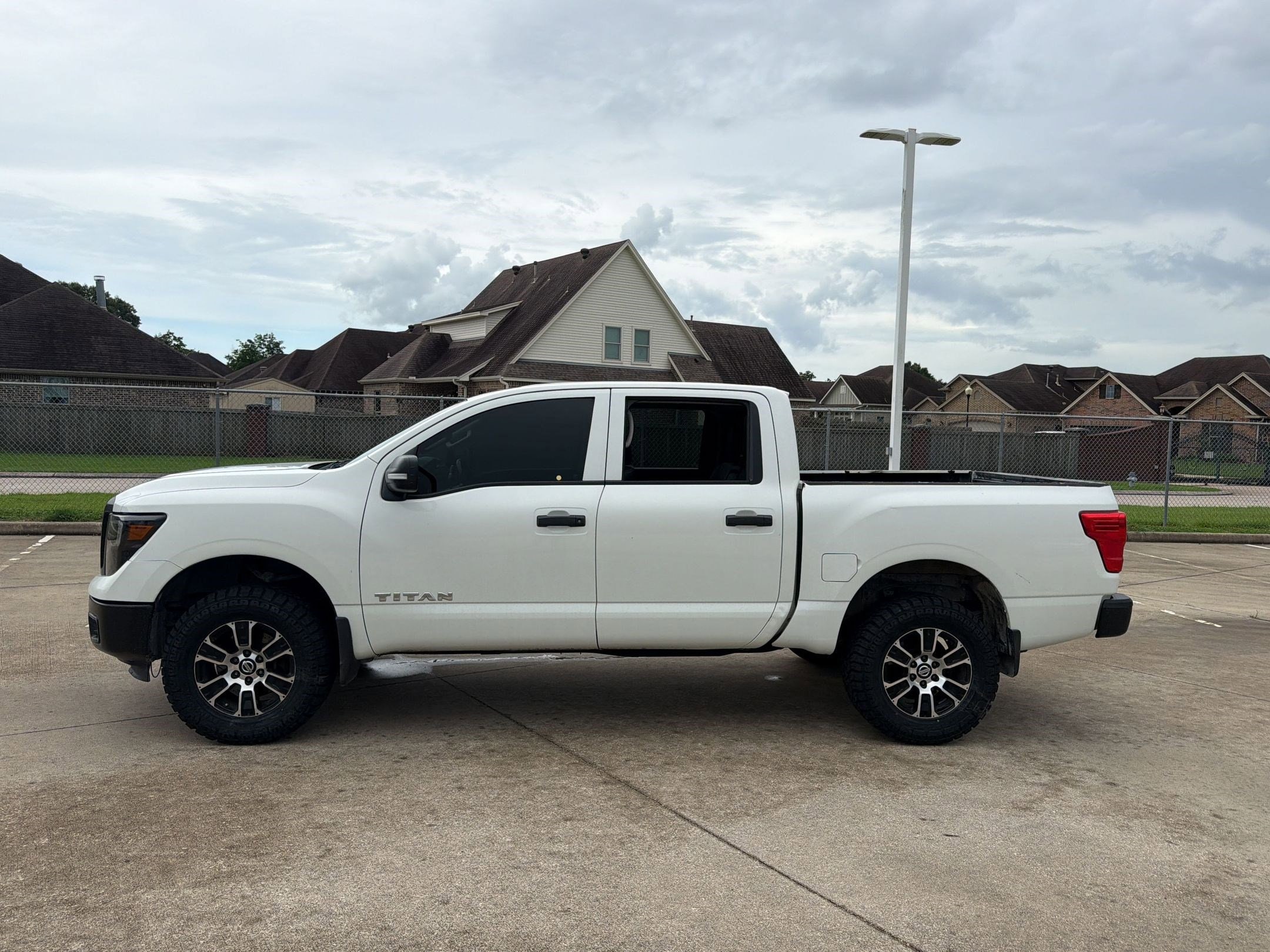 Titan S Truck Crew Cab