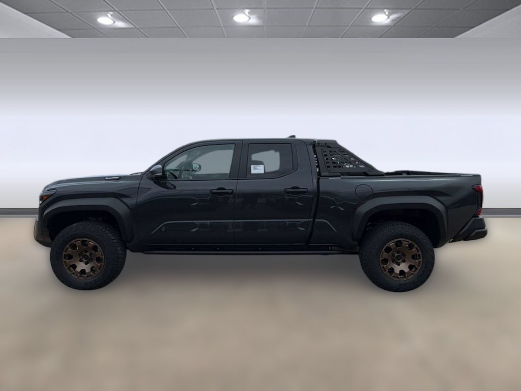 New 2026 Toyota Tacoma i-FORCE MAX Trailhunter 4X4 DBL CAB LB HV