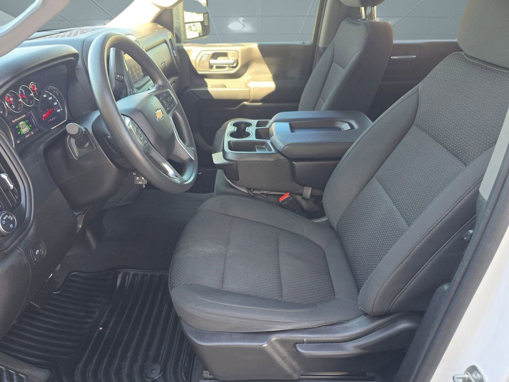 Used 2022 Chevrolet Silverado 2500 HD Custom Truck Crew Cab