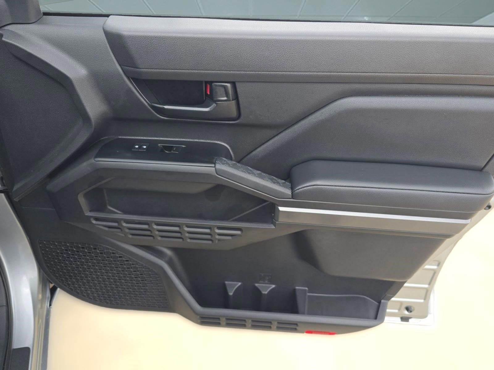 2024 Toyota Tacoma SR5 - Photo 27