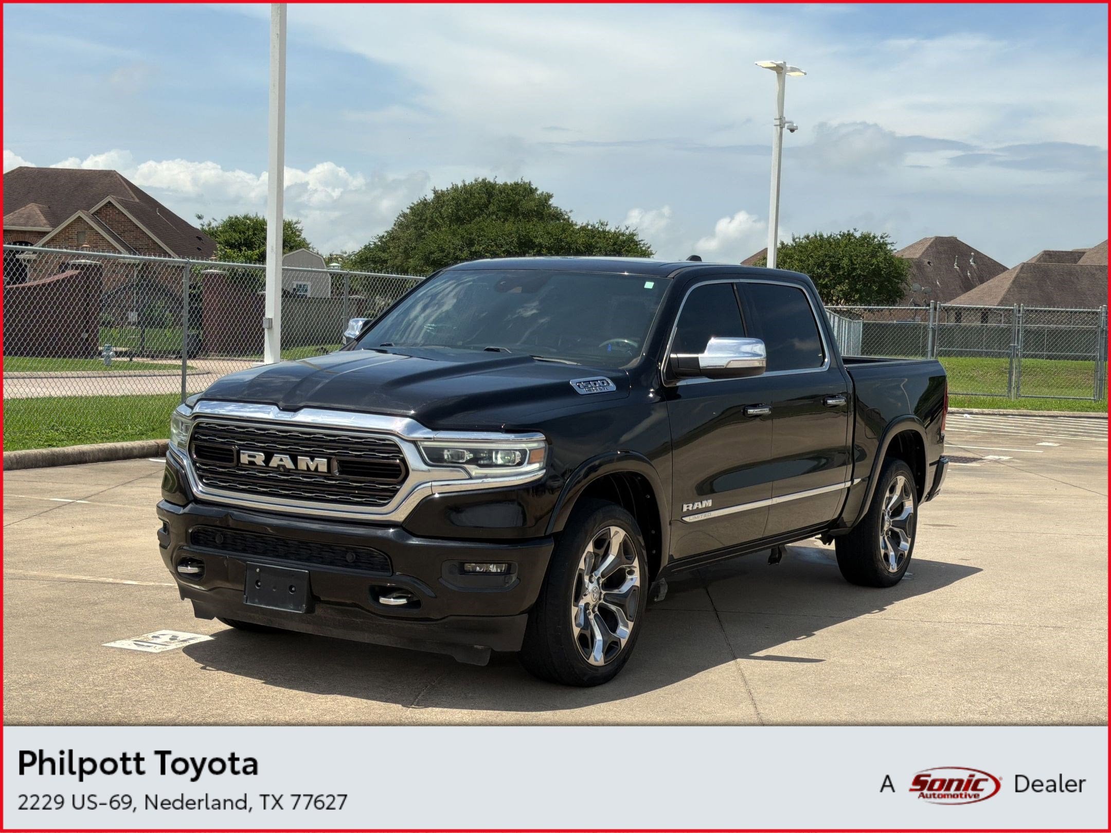 2019 RAM 1500 Limited Crew Cab 5'7's photo