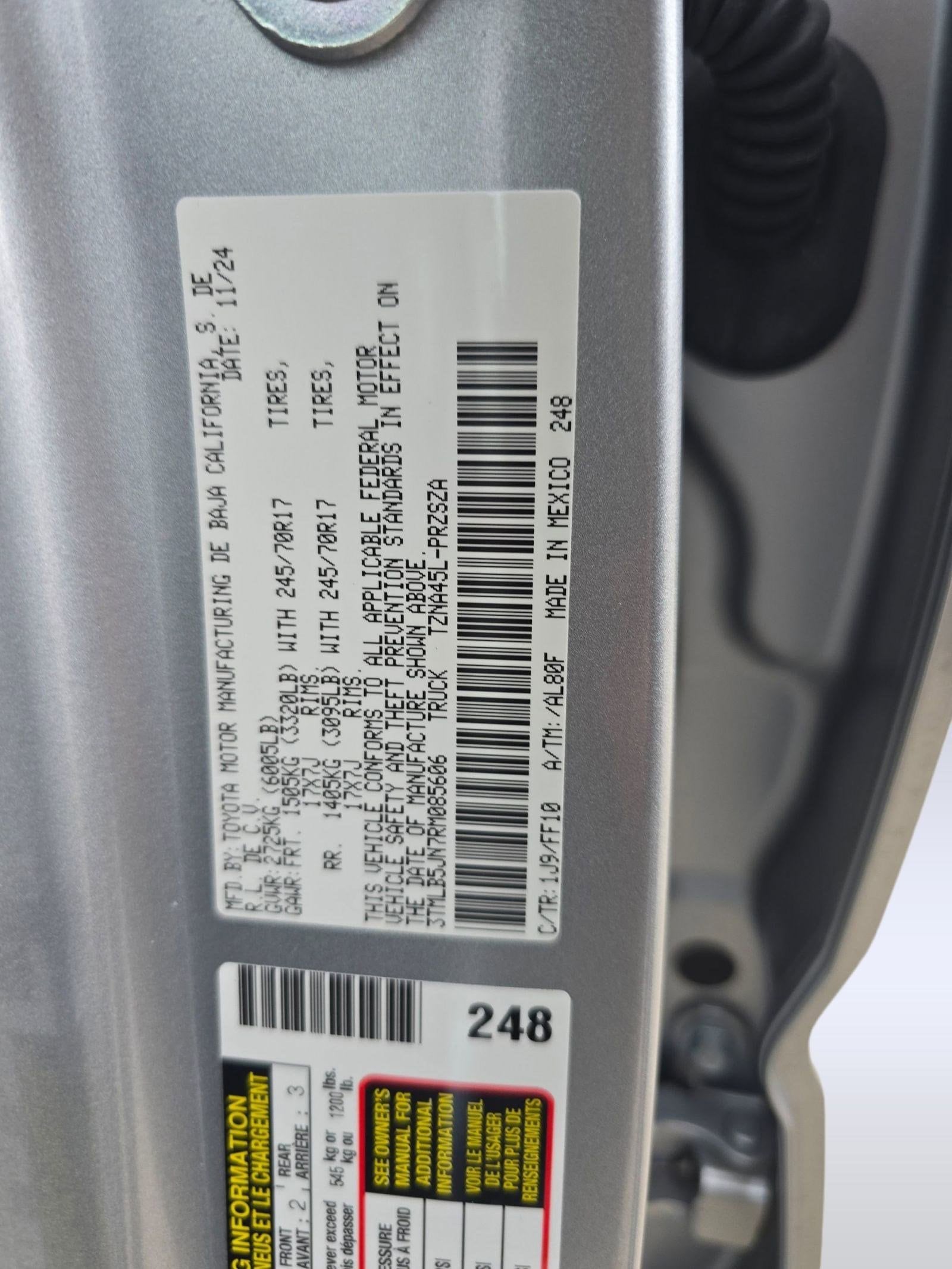 2024 Toyota Tacoma SR5 - Photo 16