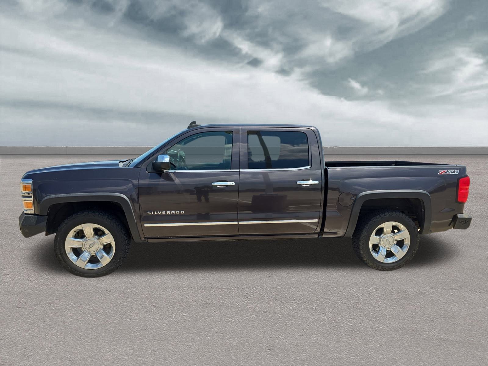 2015 Chevrolet Silverado 1500 LTZ photo 3