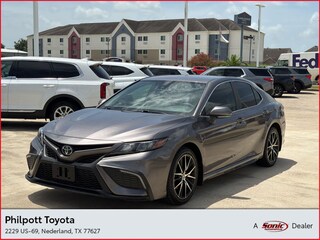 Used 2022 Toyota Camry SE Sedan for sale in Nederland TX