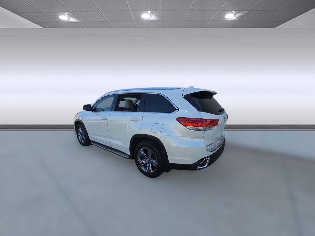 Used 2019 Toyota Highlander Limited SUV