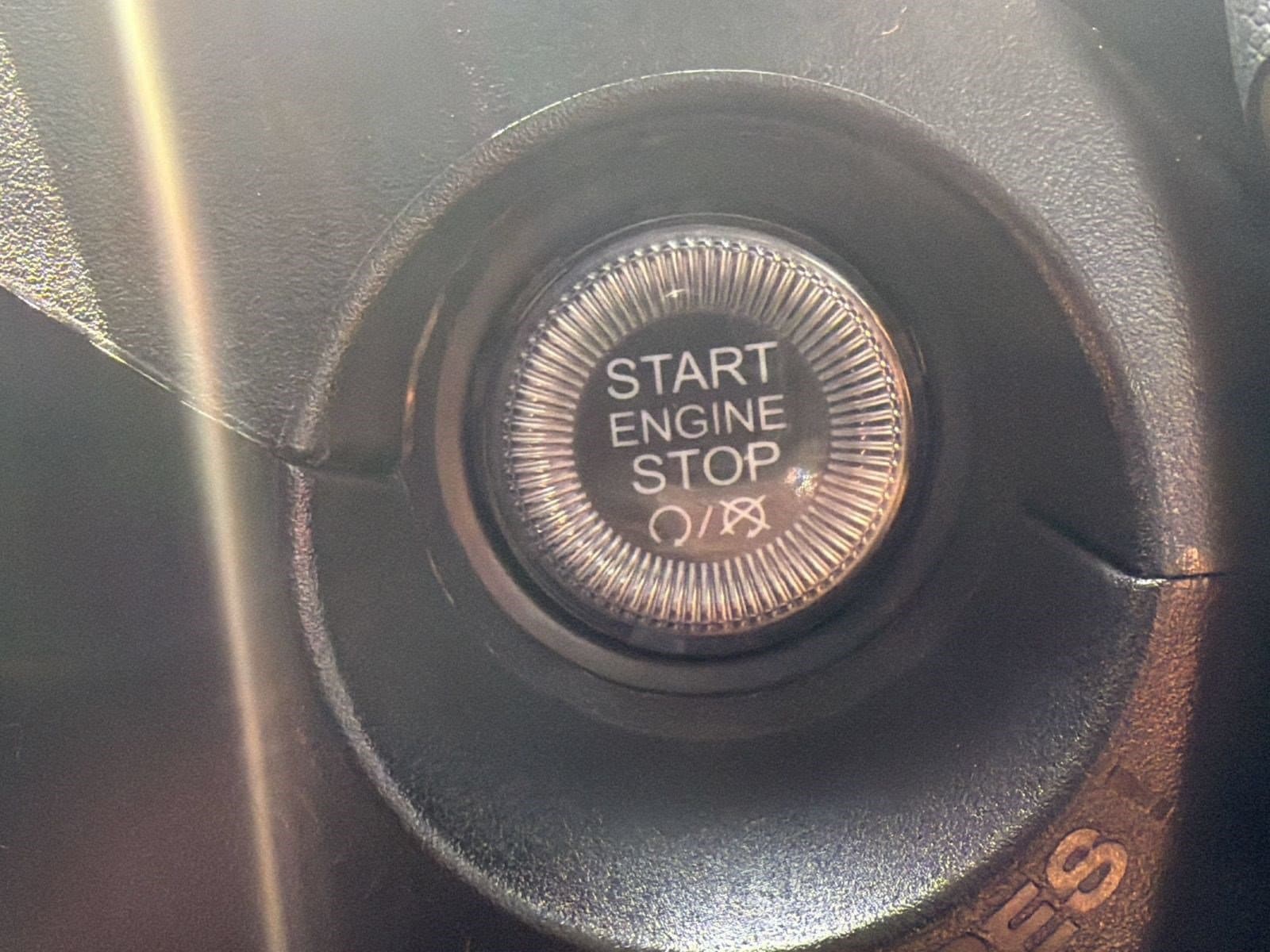 2023 Jeep Renegade Latitude - Photo 19