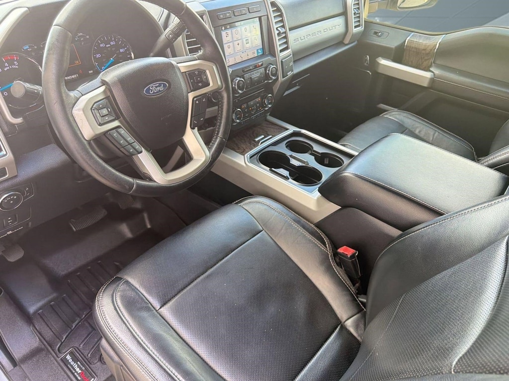 Used 2017 Ford F-250 Lariat Truck Crew Cab