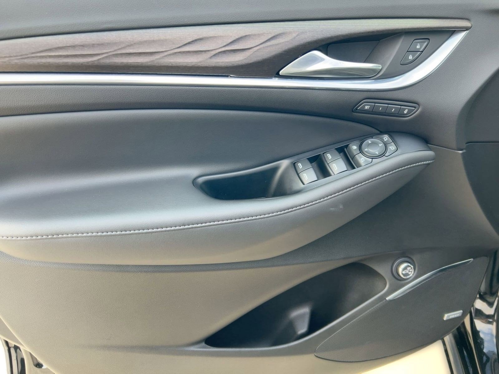 2024 Buick Enclave Avenir - Photo 12