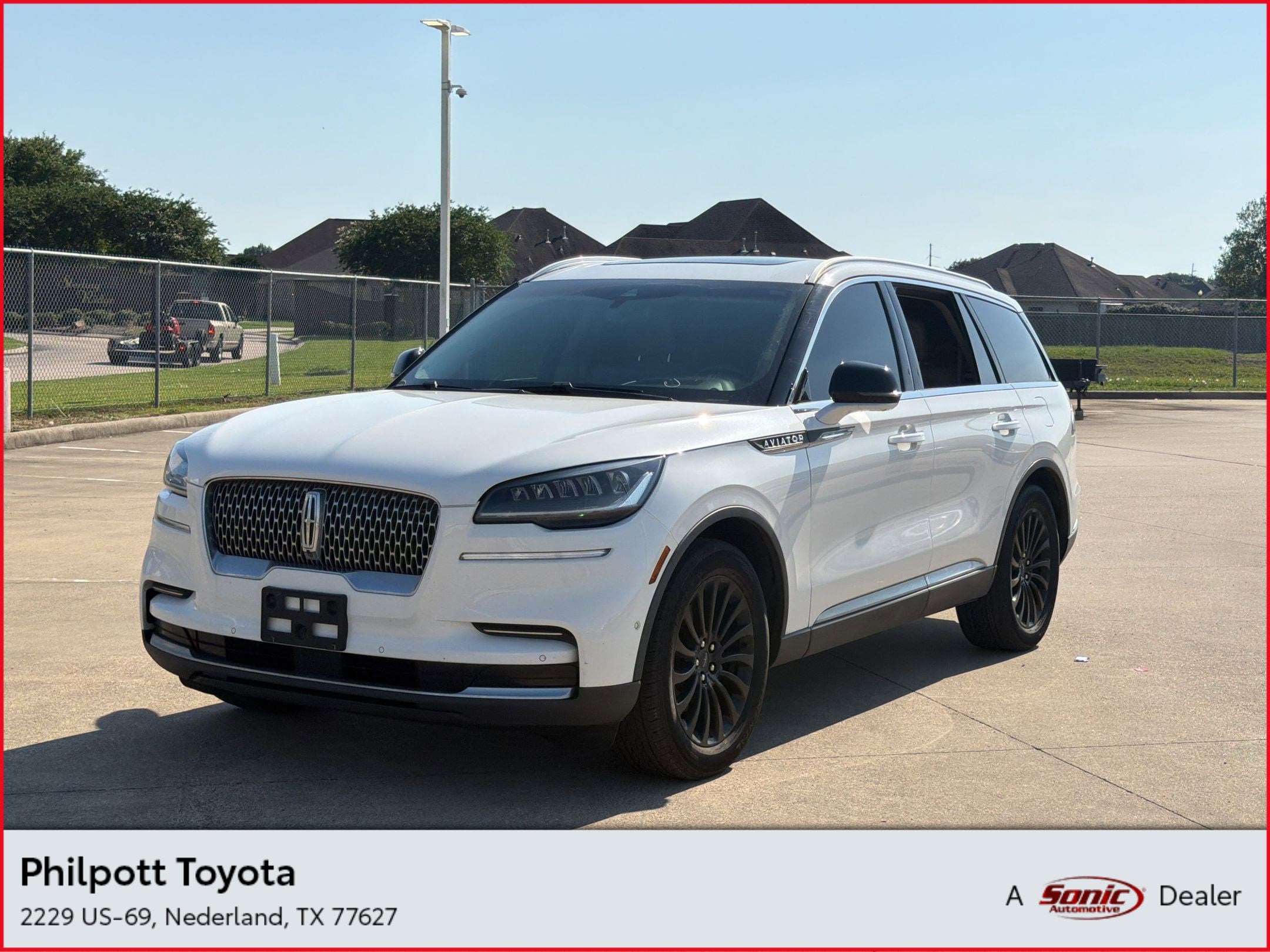2022 Lincoln Aviator Reserve RWD's photo