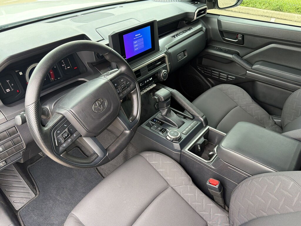 Used 2025 Toyota Tacoma SR5 Truck Double Cab