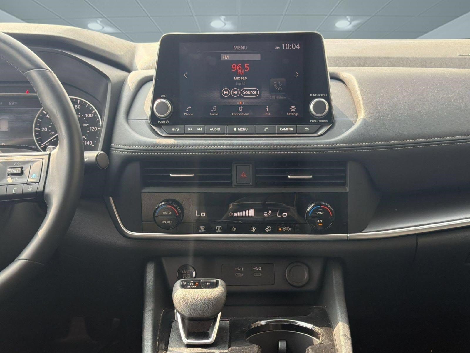 2025 Nissan Rogue SV - Photo 20