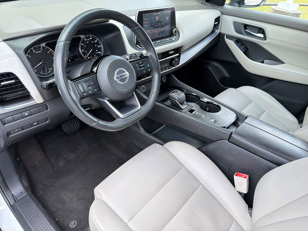 Used 2021 Nissan Rogue SV SUV